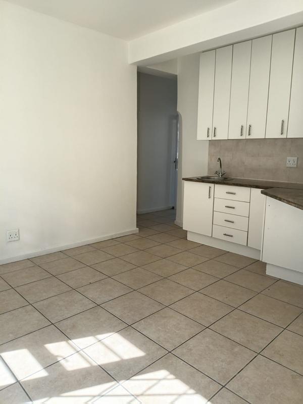 To Let 1 Bedroom Property for Rent in Plumstead Western Cape